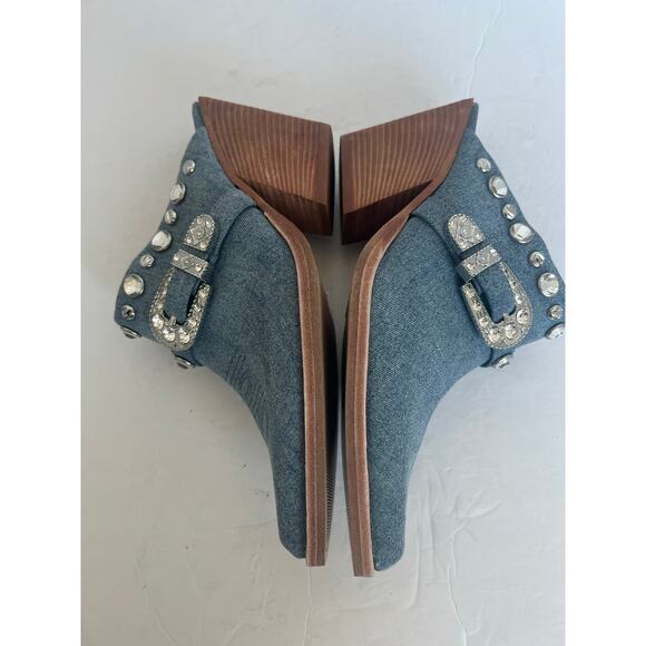 NWT Gianni Bini Walden Denim Rhinestone Embellished Slip On Western Mules Sz 8 - Picture 5 of 11
